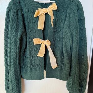 Chic Green Cardigan with Yellow Bows